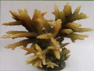 Коралл пластиковый желтый 39х38х32,5см
