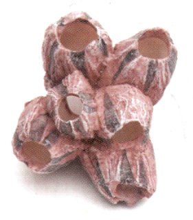 Коралл пластиковый Желуди, малый 9,5х8,5х7см (SH007S)