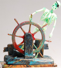 Распылитель декоративный движущийся Скелет за штурвалом